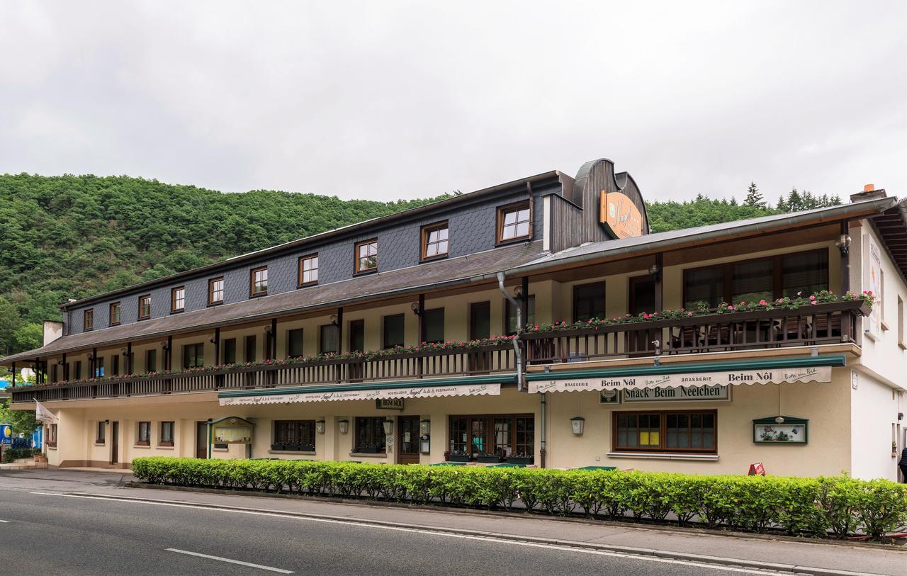 Camping De L'Our Appartements Vianden Exteriér fotografie